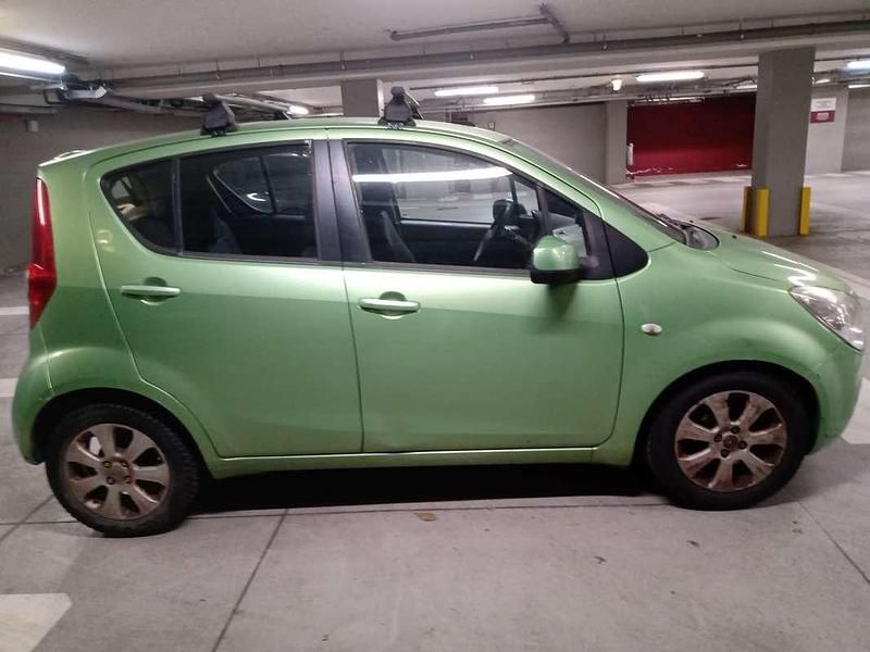 Usata Opel Agila Enjoy 86 CV (63 kW) 2009 Utilitaria