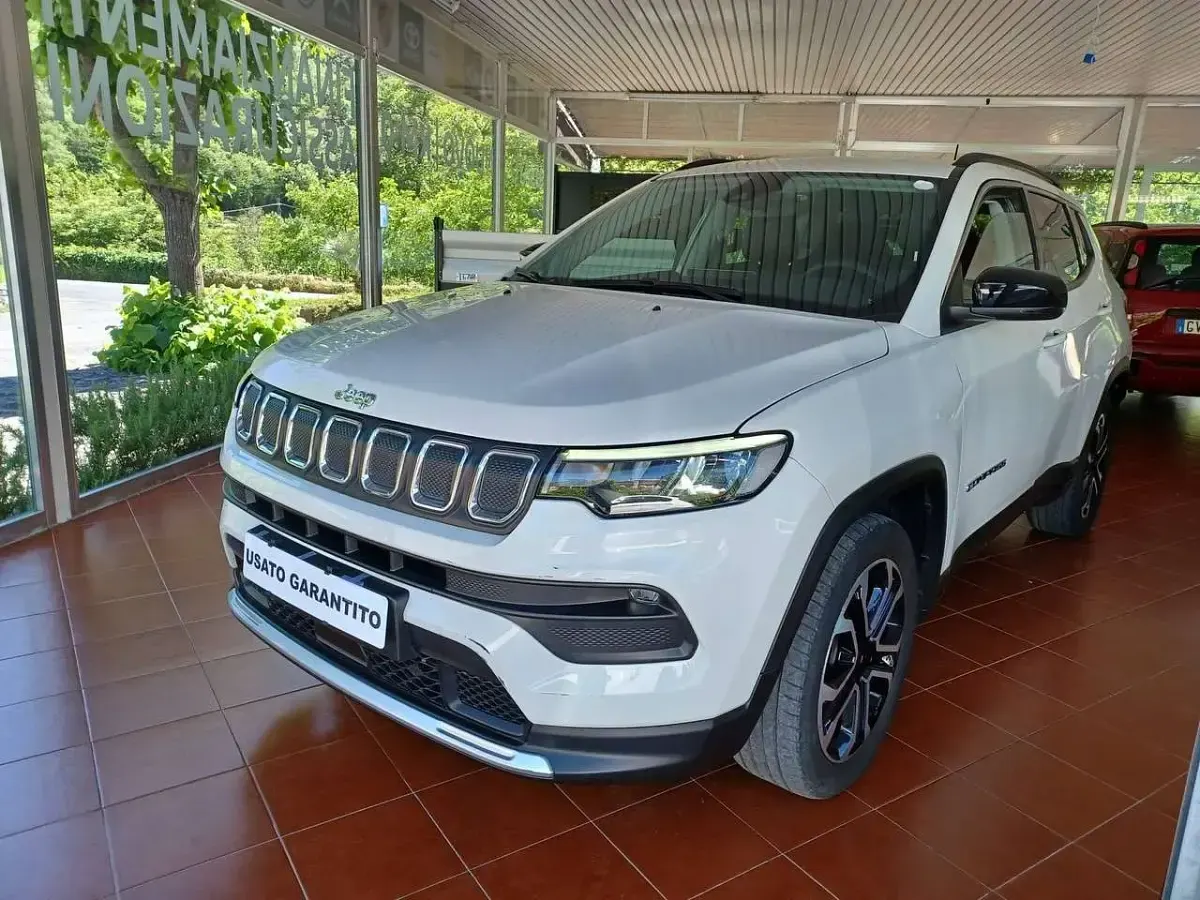 Usata Jeep Compass Limited 131 CV (96 kW) 2022 Bianco SUV