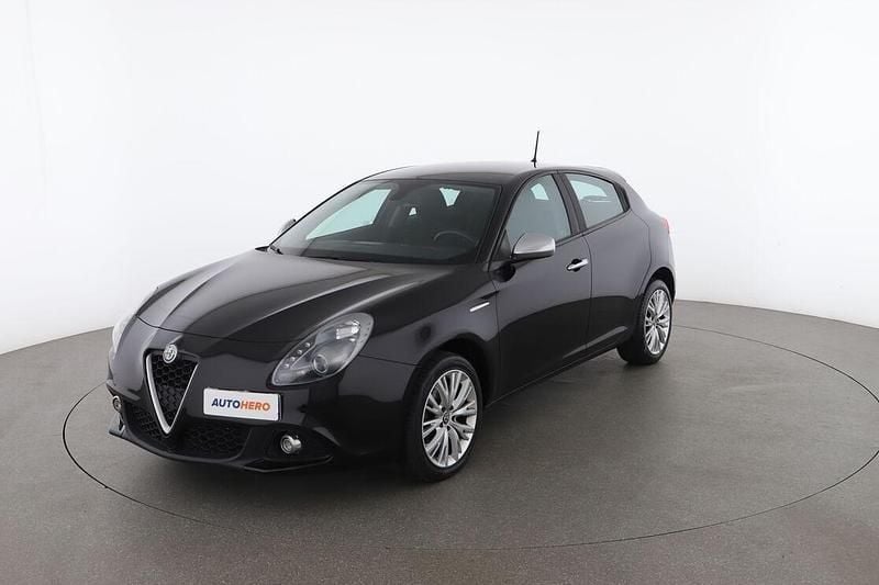 Nero Usata 2017 Alfa Romeo Giulietta Super Due volumi | 14.099 € (Buon prezzo) - Immagine 1/3