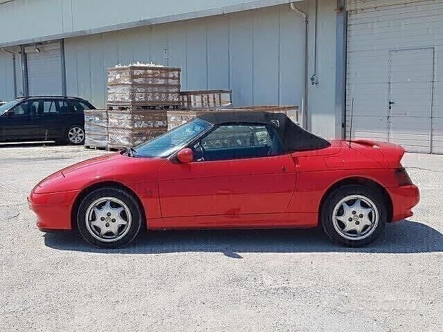 Usata Lotus Elan 158 CV (116 kW) 1992 Rosso Cabrio