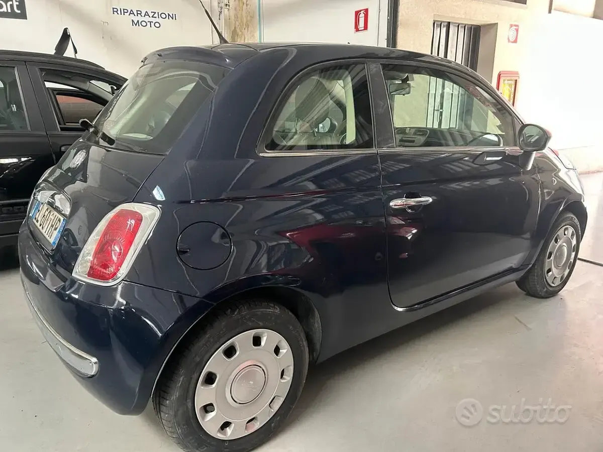 Usata Fiat 500 Lounge 69 CV (50 kW) 2012 Bluazzurro Berlina