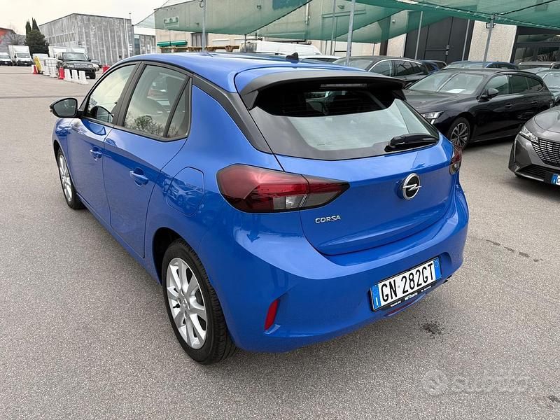 Usata Opel Corsa Elegance 75 CV (55 kW) 2023 Blu/azzurro Utilitaria