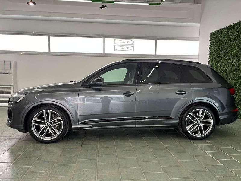 Usata Audi Q7 S-Line 286 CV (210 kW) 2024 Grigio daytona SUV