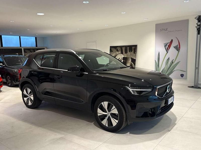 Usata Volvo XC40 Core 129 CV (94 kW) 2024 Nero SUV