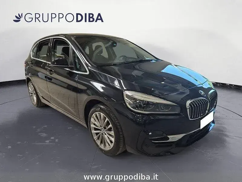 Usata BMW 216 Active Tourer Luxury Line 116 CV (85 kW) 2019 Nero Monovolume