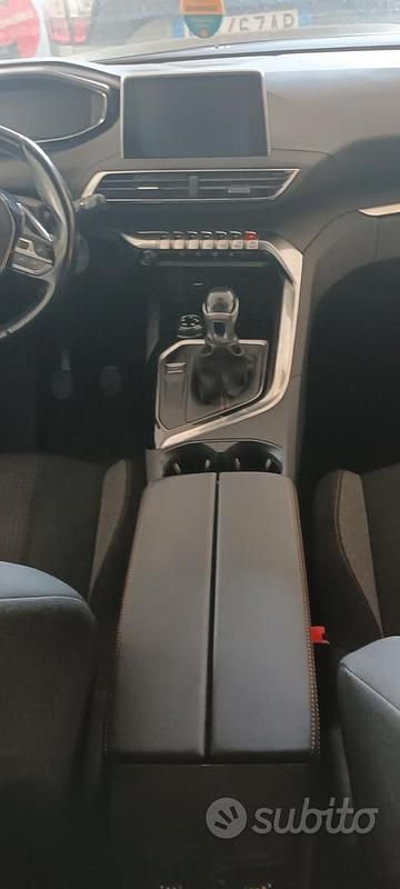 Usata Peugeot 3008 Allure 130 CV (95 kW) 2019 Nero Station wagon