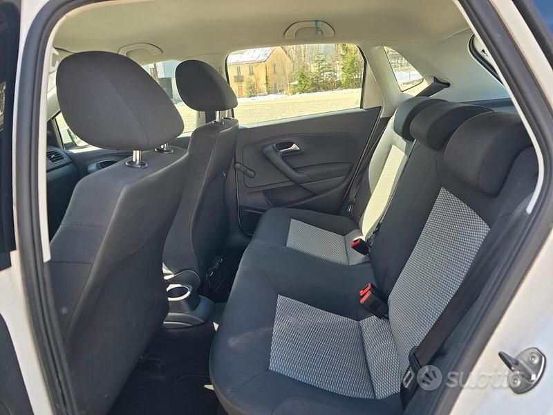 Usata VW Polo United 75 CV (55 kW) 2011 Bianco Utilitaria