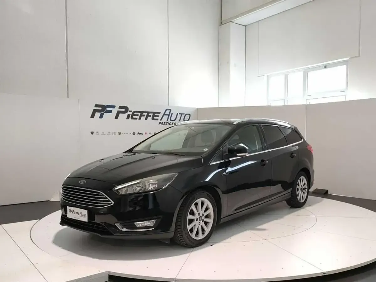 Usata Ford Focus Business Edition 120 CV (88 kW) 2017 Station wagon