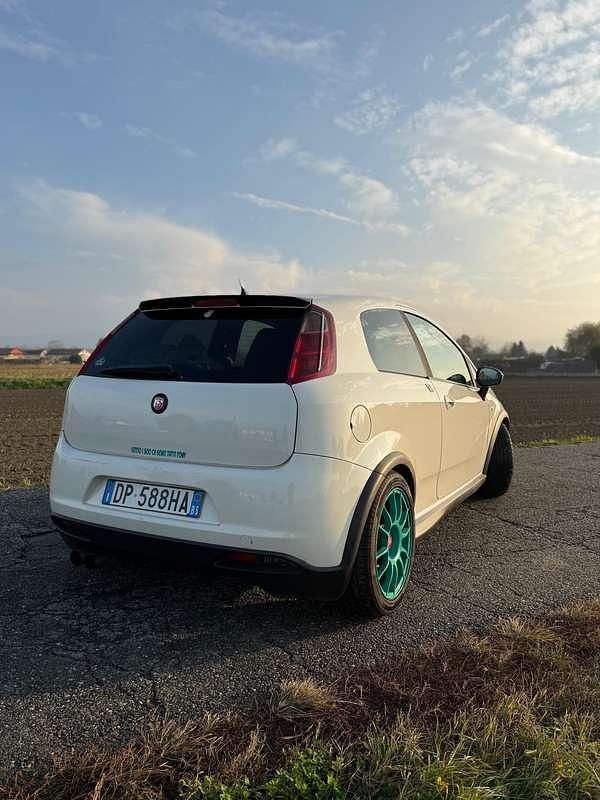 Usata Abarth Grande Punto 155 CV (114 kW) 2008 Utilitaria