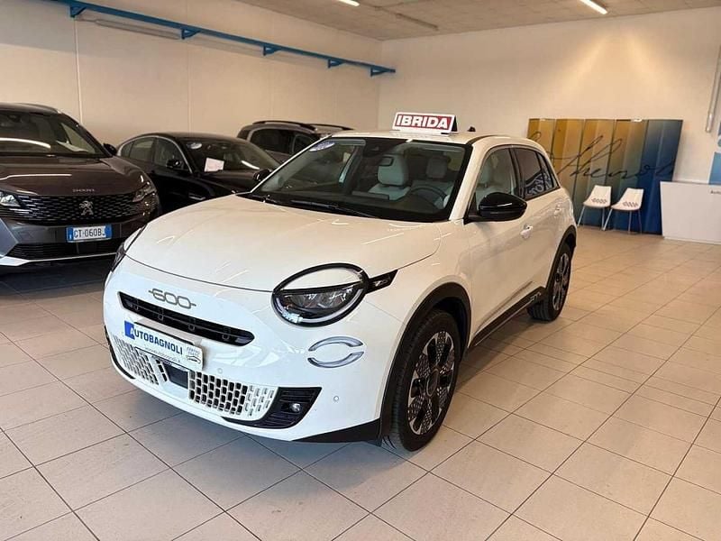 Usata Fiat 600 La Prima 101 CV (74 kW) 2025 SUV