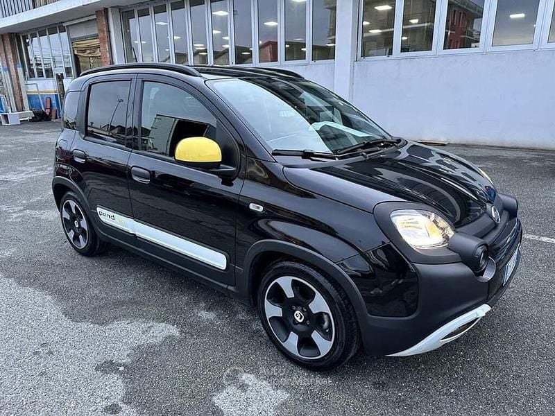 Usata Fiat Panda Icon 69 CV (50 kW) 2025 Nero Utilitaria