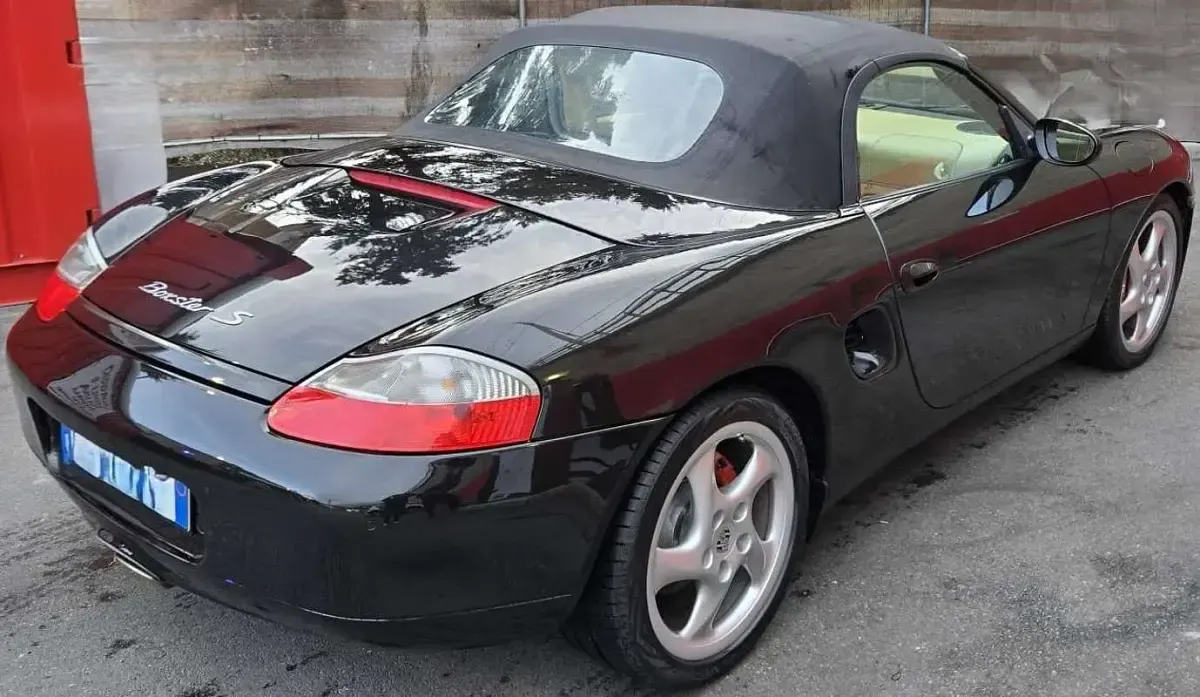 Usata Porsche Boxster 252 CV (185 kW) 2000 Nero Cabrio
