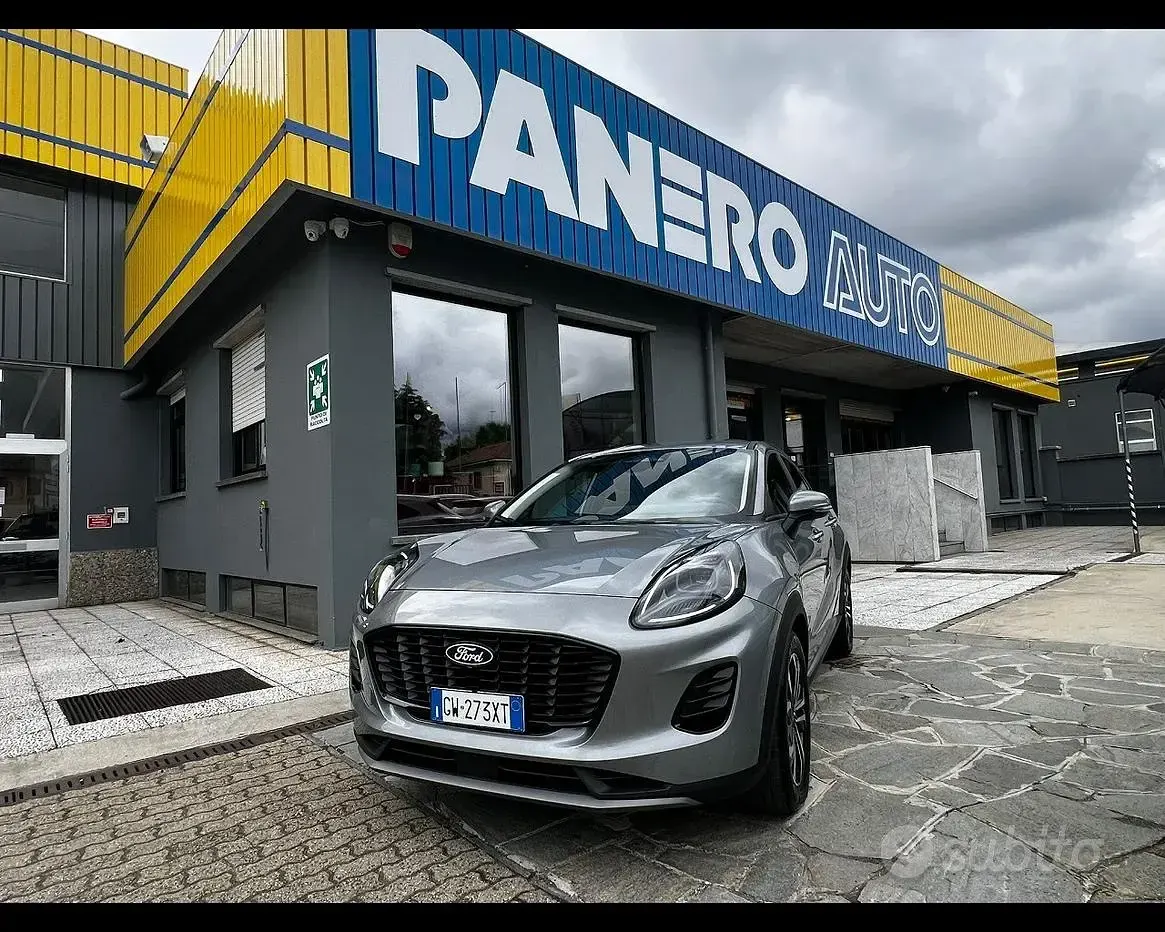 Usata Ford Puma Titanium 125 CV (91 kW) 2024 Gray SUV