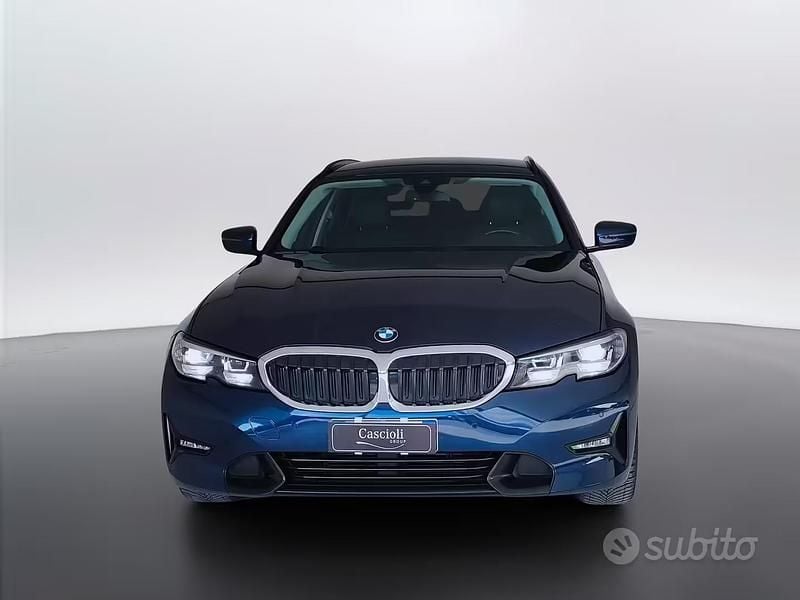 Usata BMW 320 Comfort Edition 190 CV (139 kW) 2020 Blu Station wagon