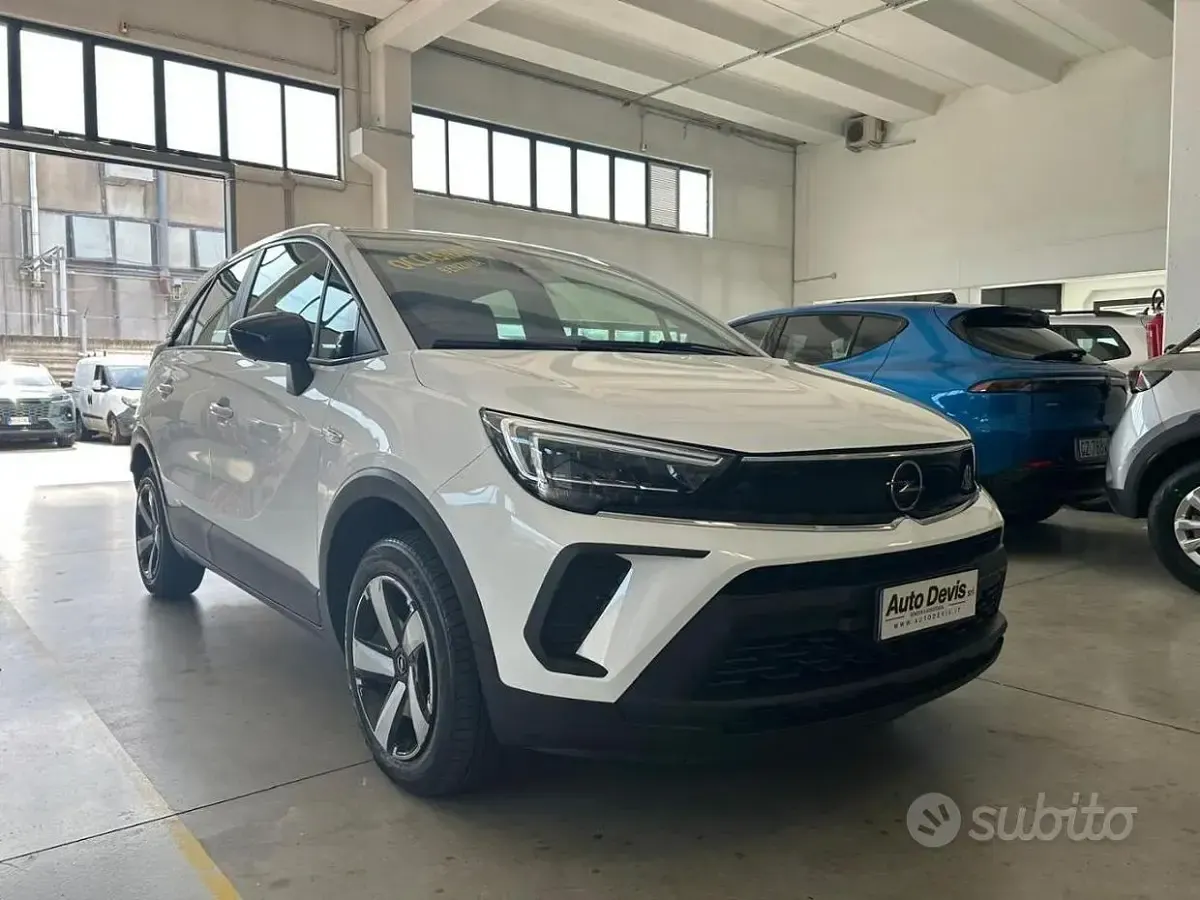 Usata Opel Crossland Edition 110 CV (80 kW) 2023 Bianco SUV