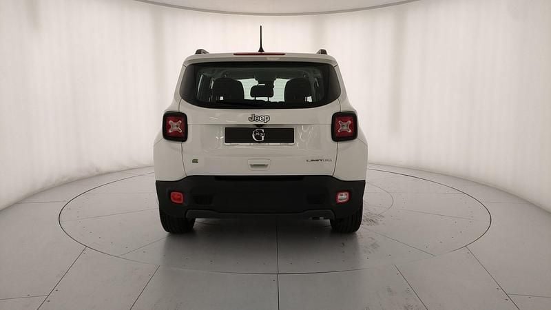 Używany Jeep Renegade Limited 131 KM (96 kW) 2022 Biały SUV