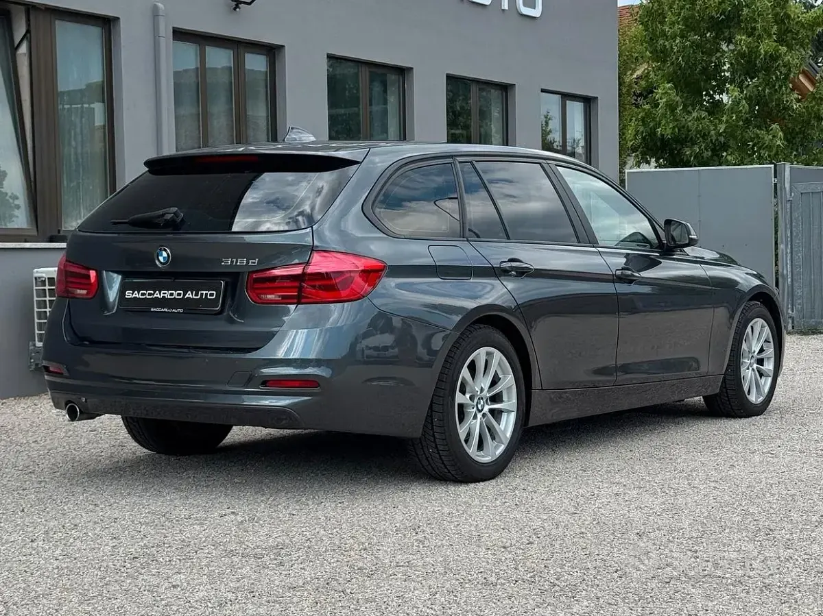 Usata BMW 316 Advantage 116 CV (85 kW) 2017 Grigio Station wagon
