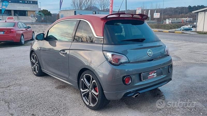 Usata Opel Adam S 150 CV (110 kW) 2015 Grigio Utilitaria