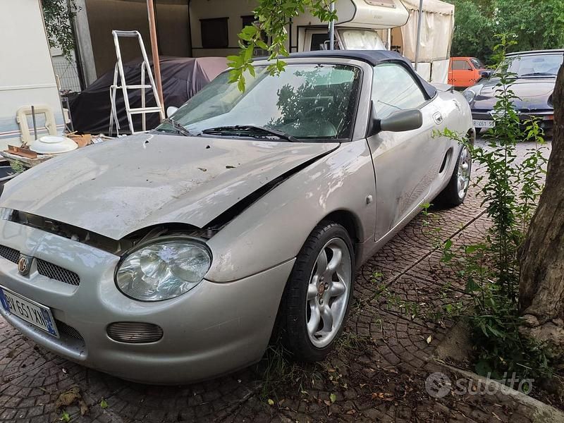 Usata MG F 2000 Grigio Cabrio