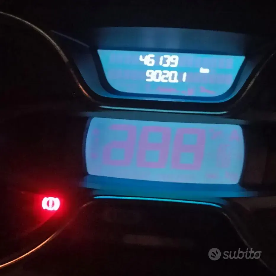 Usata Renault Captur 2018 Bluazzurro SUV