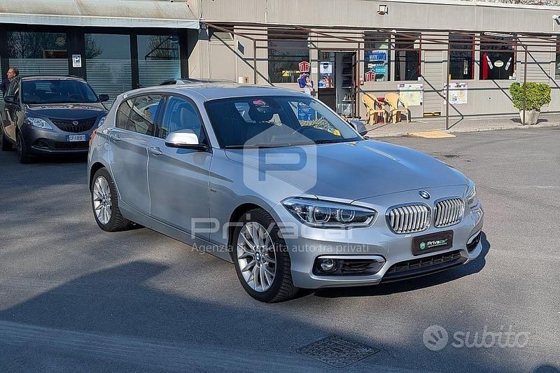 Usata BMW 118 Efficient Dynamics 150 CV (110 kW) 2017 Grigio Utilitaria
