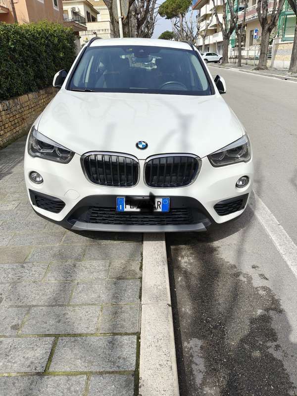 Usata 2017 BMW X1 SUV | 16.500 € (Buon prezzo) - Immagine 1/4