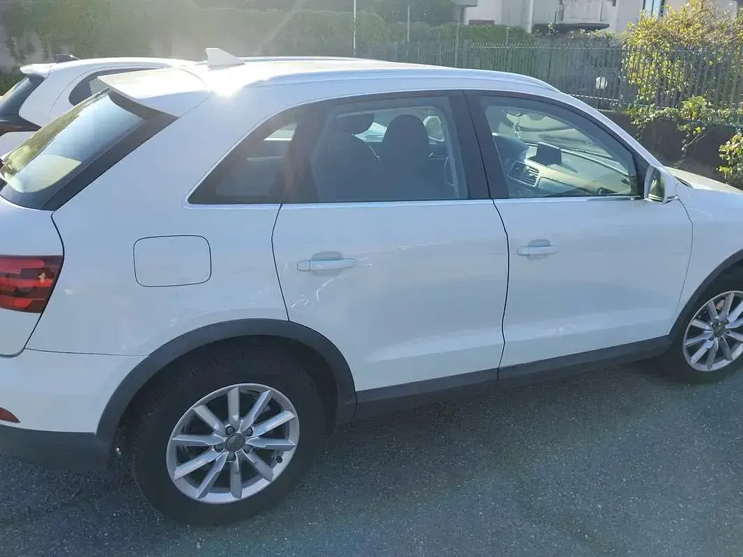 Usata Audi Q3 140 CV (102 kW) 2012 Bianco SUV