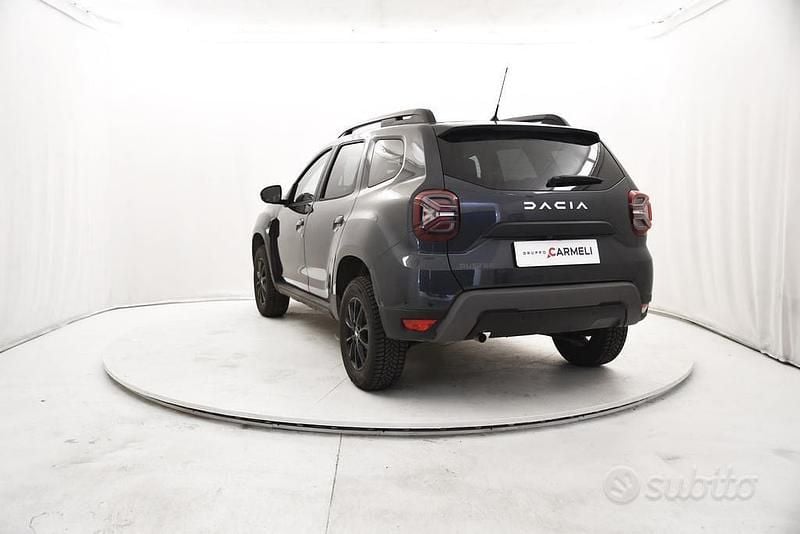 Usata Dacia Duster Journey 91 CV (66 kW) 2023 Grigio SUV