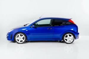 Usata Ford Focus RS 215 CV (158 kW) 2003 Blu Utilitaria