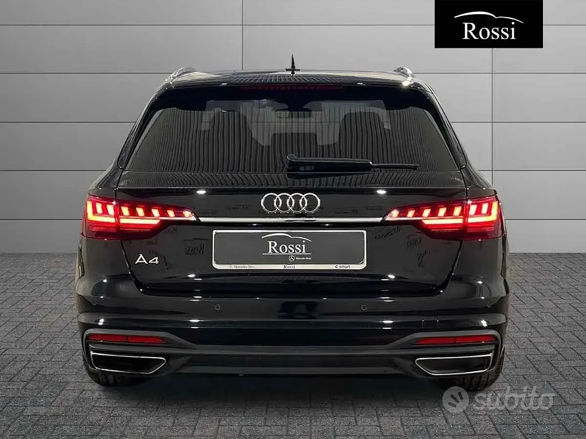 Usata Audi A4 163 CV (119 kW) 2022 Nero Station wagon