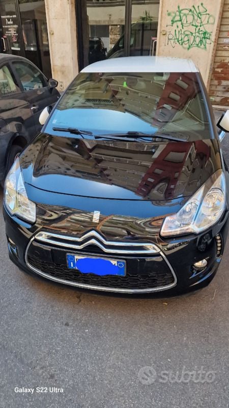 Usata DS Automobiles DS3 So Chic 82 CV (60 kW) 2016 Nero Utilitaria