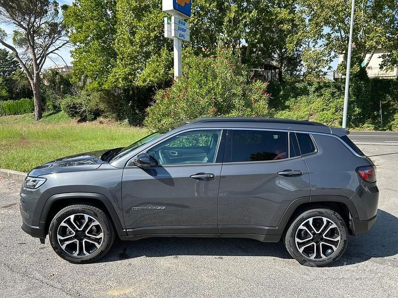 Usata Jeep Compass 130 CV (95 kW) 2023 Grigio SUV