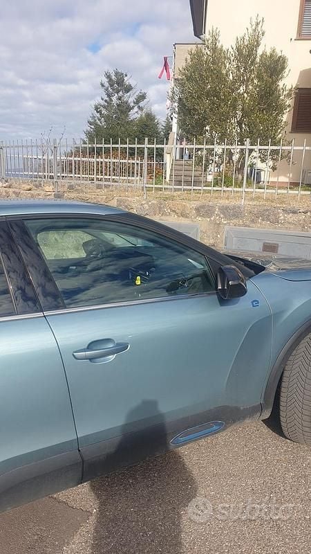 Usata Citroën e-C4 100 kW (136 CV) 2021 Grigio Berlina