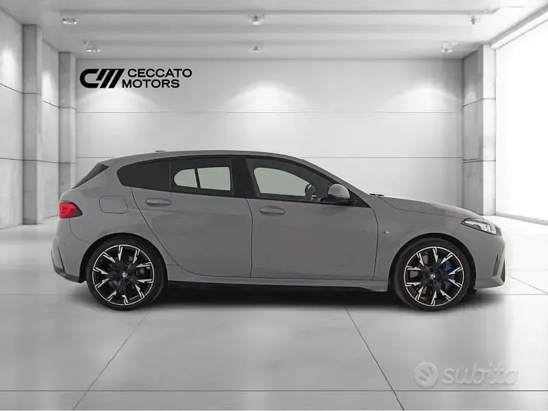 Usata BMW 120 M Sport 163 CV (119 kW) 2025 Grigio Utilitaria