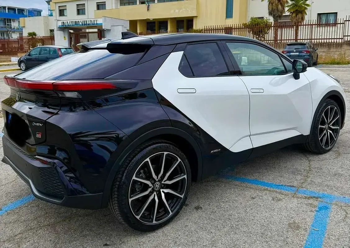 Gebraucht Toyota C-HR+ Sport 197 PS (144 kW) 2024