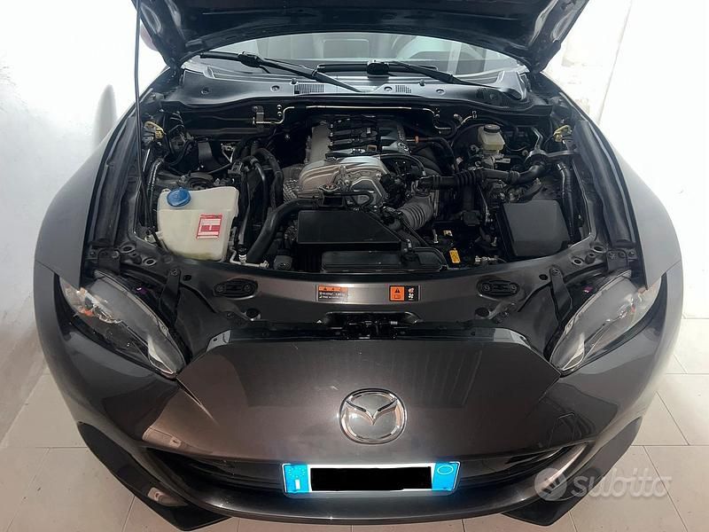 Usata Mazda MX5 Edition 131 CV (96 kW) 2018 Grigio Cabrio