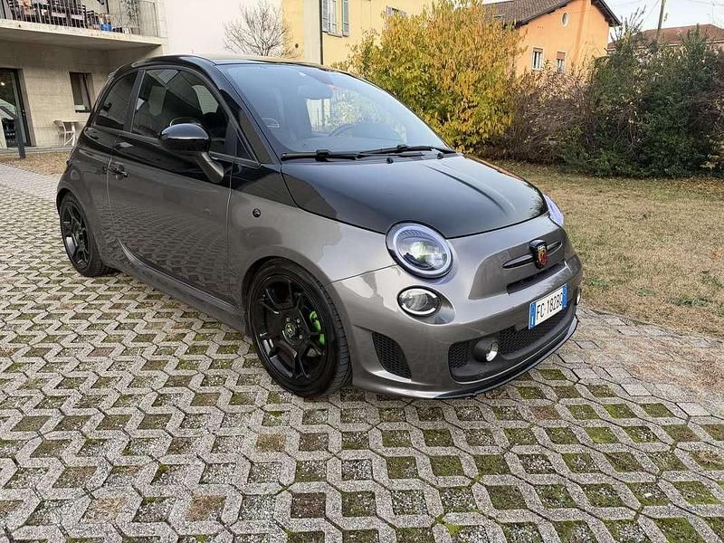 Usata 2015 Abarth 595 Due volumi | 11.500 € (Ottimo prezzo) - Immagine 1/4