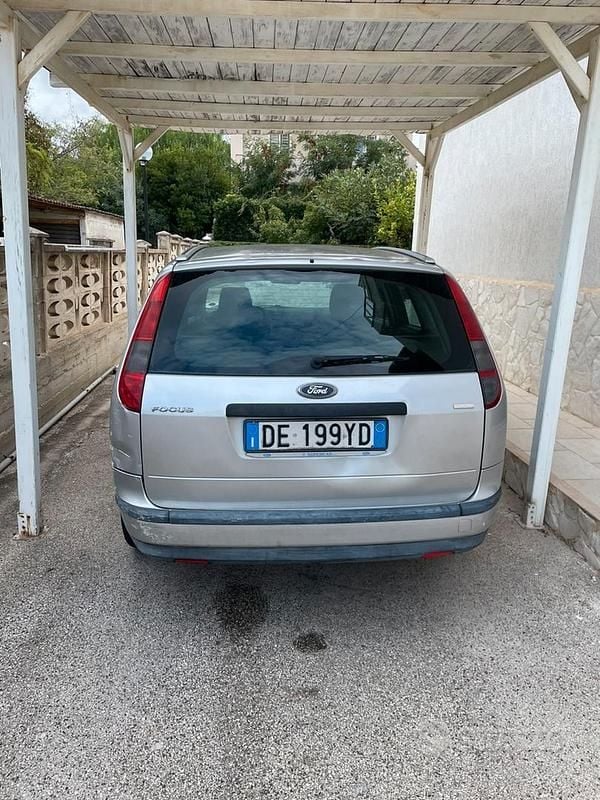 Usata Ford Focus 2007 Grigio