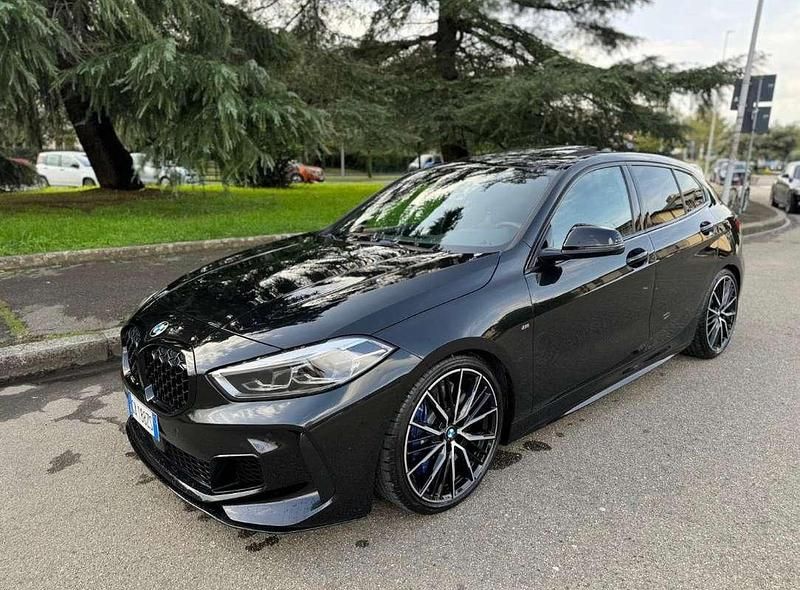 Usata BMW M135 Comfort Edition 306 CV (225 kW) 2020 Nero Utilitaria