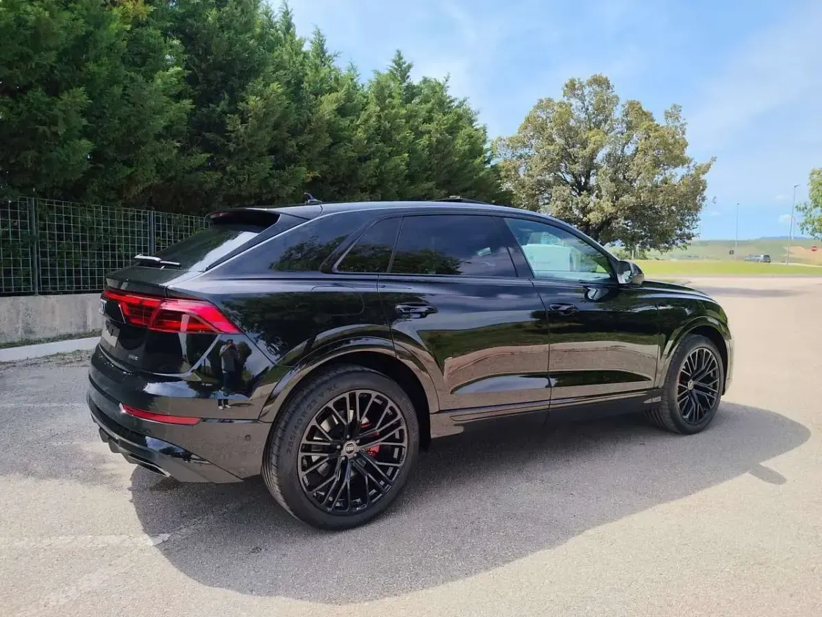 Nuova Audi Q8 S-Line 286 CV (210 kW) 2026 Nero SUV