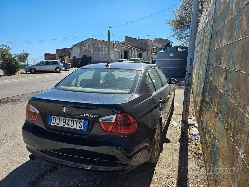 Usata BMW 320 177 CV (130 kW) 2007 Berlina