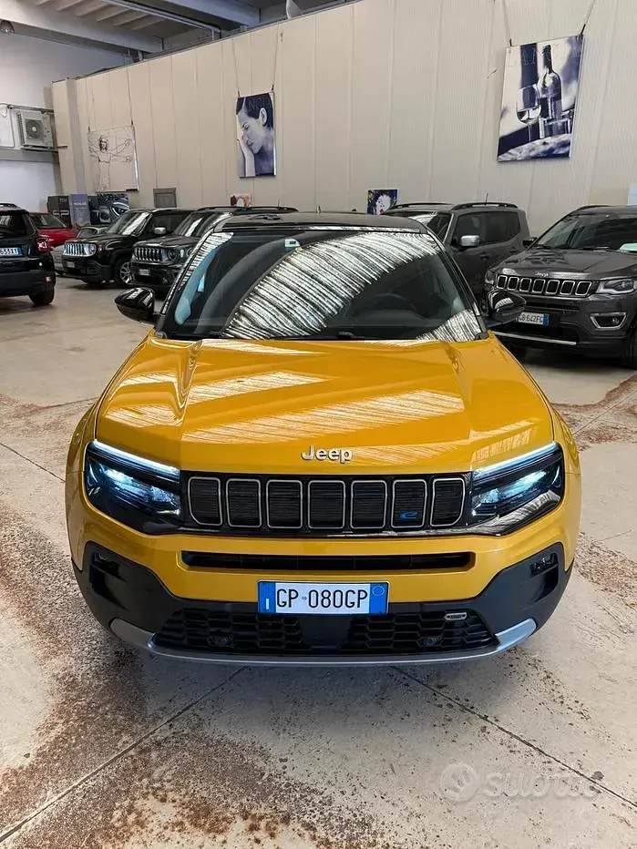 Usata Jeep Avenger EV Summit 61 kW (84 CV) 2023 Giallo SUV