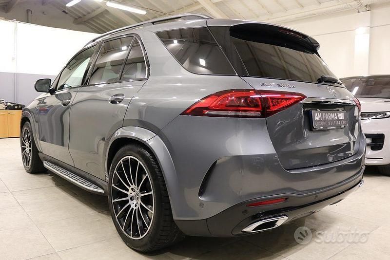 Usata Mercedes GLE300 Premium 245 CV (180 kW) 2020 Grigio scuro SUV