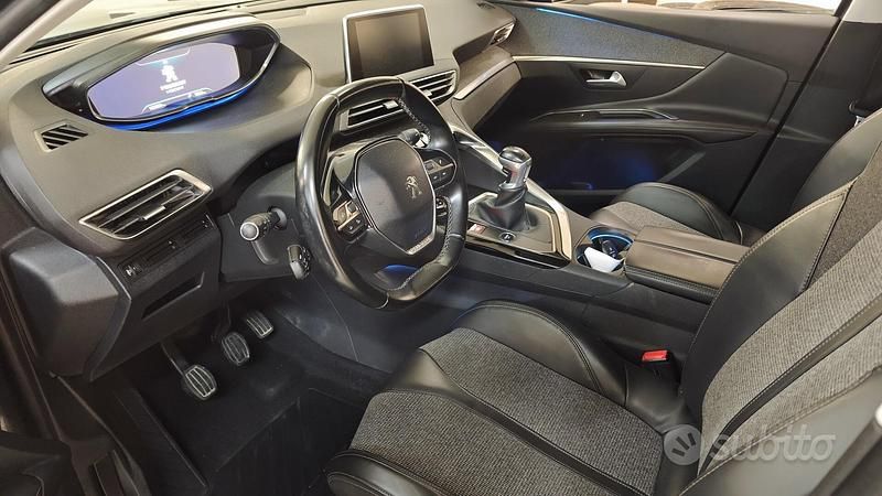 Occasion Peugeot 3008 Allure 150 ch (110 kW) 2017 Bleue SUV