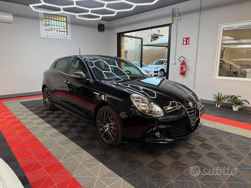Usata Alfa Romeo Giulietta 105 CV (77 kW) 2014 Nero Utilitaria
