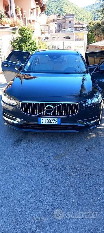 Usata Volvo V90 190 CV (139 kW) 2017 Nero Station wagon
