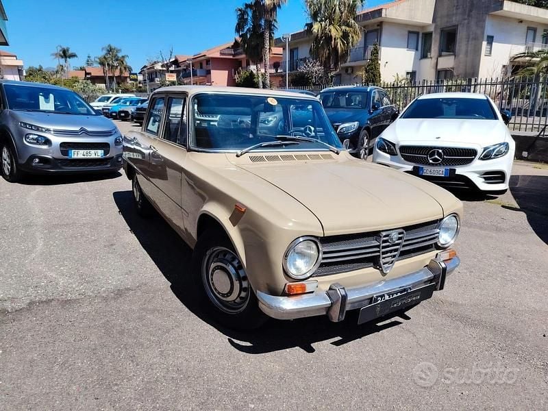 Second-hand Alfa Romeo Giulia Super 88 CP (64 kW) 1970 Berlinǎ