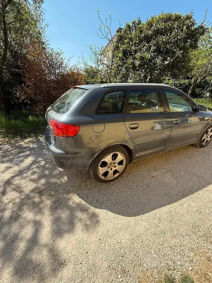Usata Audi A3 140 CV (102 kW) 2006 Grigio Utilitaria
