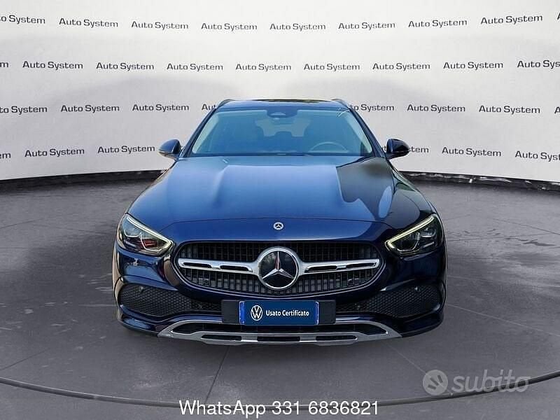 Usata Mercedes C220 Premium 200 CV (147 kW) 2022 Blu Station wagon