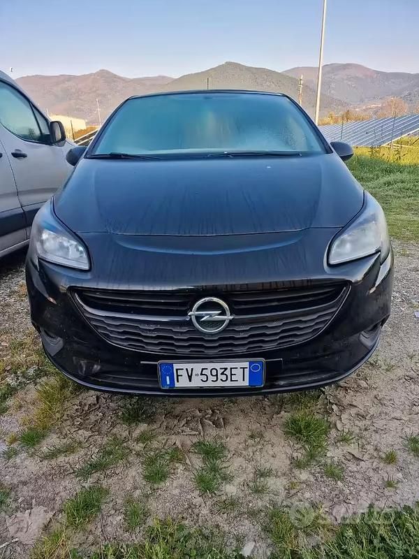 Usata Opel Corsa 90 CV (66 kW) 2019 Nero Utilitaria
